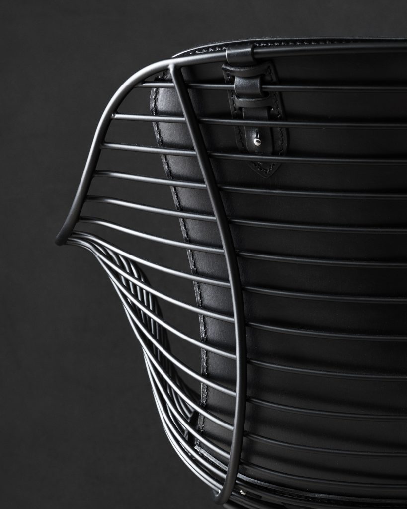 Overgaard_Dyrman_Wire_Dining_Chair_Detail_Back_BlackInBlack-819×1024-1
