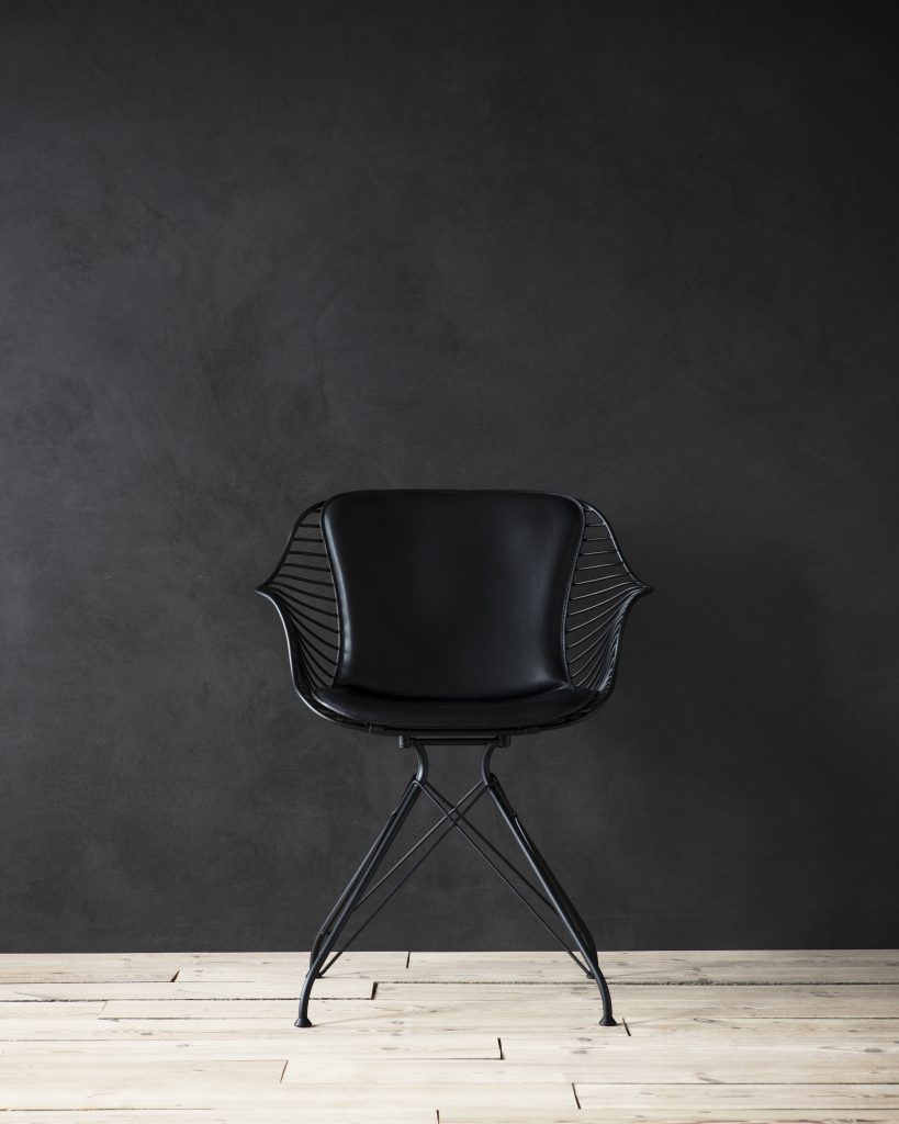 Overgaard_Dyrman_Wire_Dining_Chair_Elegance_Black_Leather2-819×1024-1