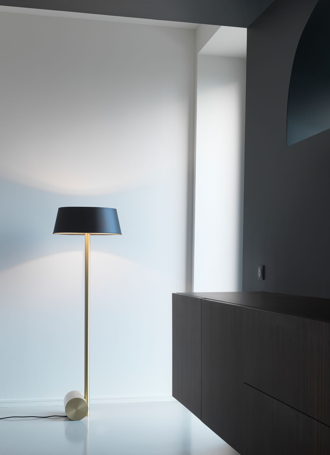 Calé(e) - Lampadaire